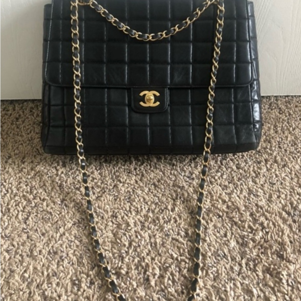 Gorgeous black Chanel bag